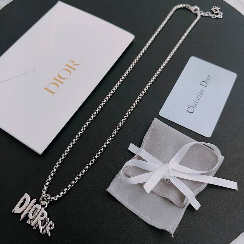 Dior Necklace 03lyh161